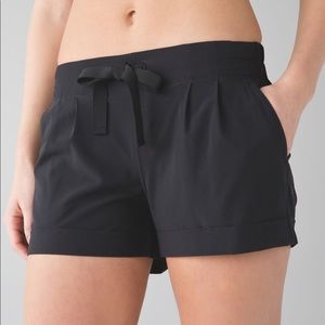 Lululemon Spring Break Away Shorts